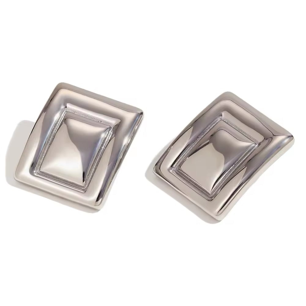 Échelon Silver Rectangular Earrings
